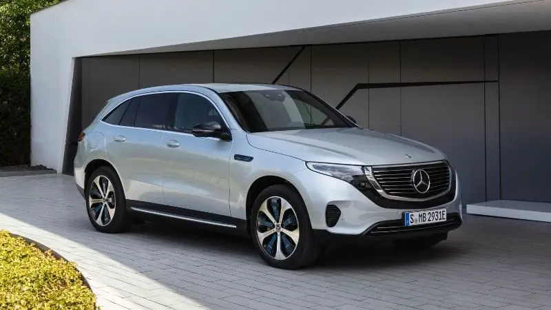 Ảnh ngoại thất Mercedes-Benz EQC 8