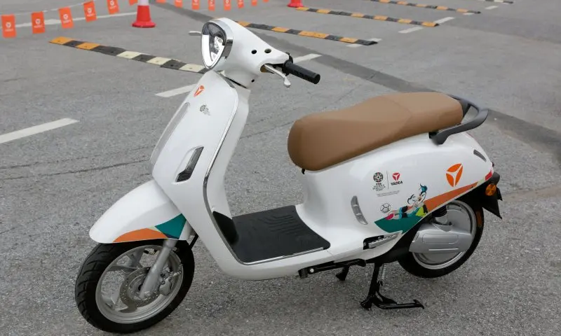 Giới thiệu về xe máy điện Yadea Orla 2024