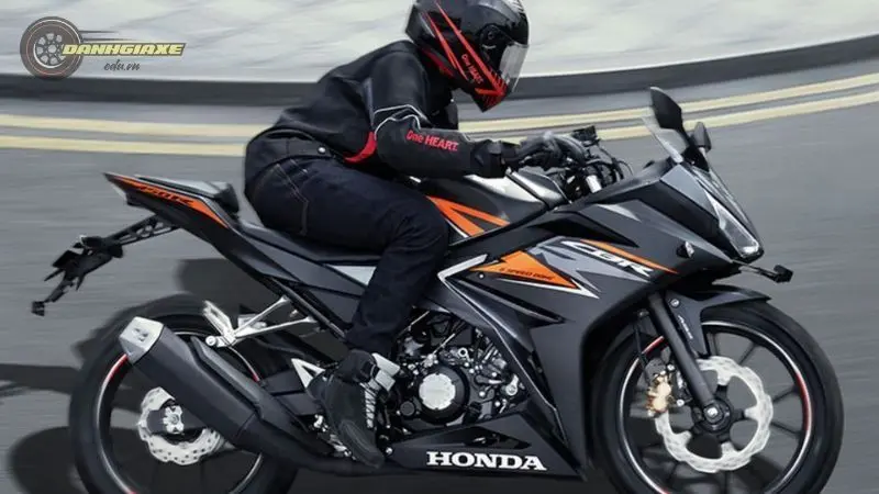 Tổng hợp ảnh xe Honda CBR150R đời mới – Chi tiết và độc đáo