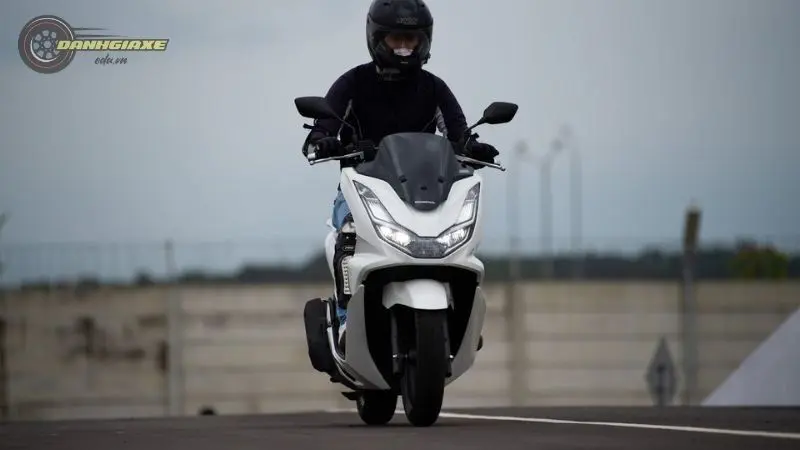 Top 50 hình ảnh xe Honda PCX160 đầy phong cách nổi bật