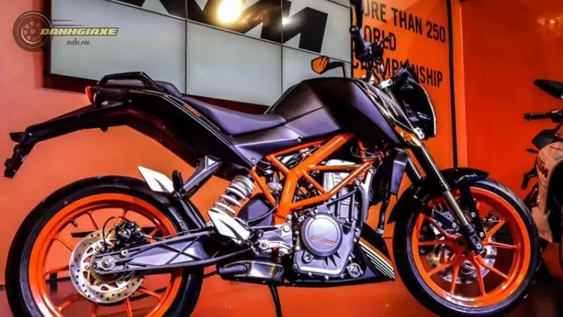 Khám phá xe KTM Duke 250 - Đánh giá, thông số kỹ thuật và giá