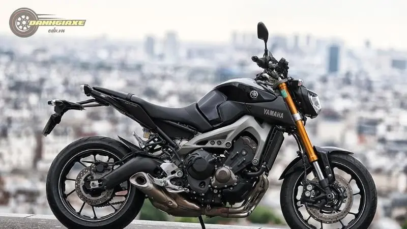 Yamaha MT-09 - Giá cả, thông số kỹ thuật và các tính năng nổi bật