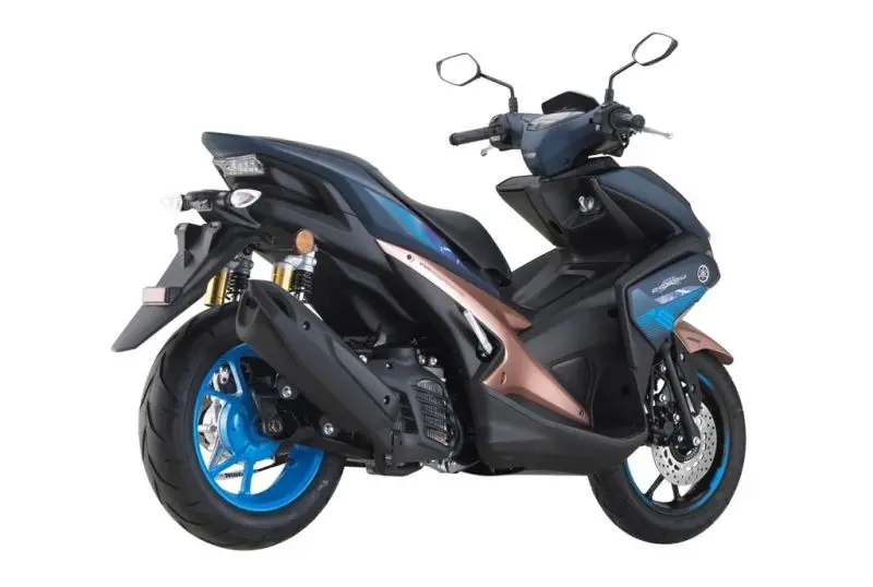 Ảnh xe Yamaha NVX ấn tượng 12