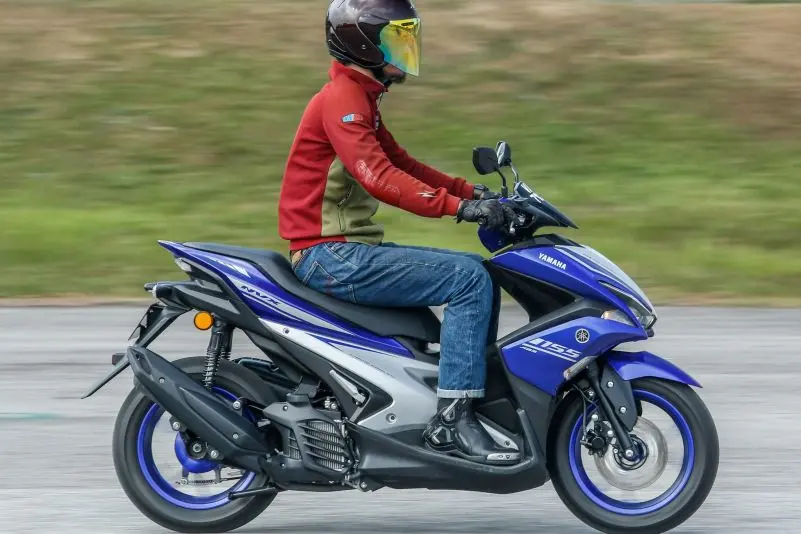 Ảnh xe Yamaha NVX cực ngầu 20