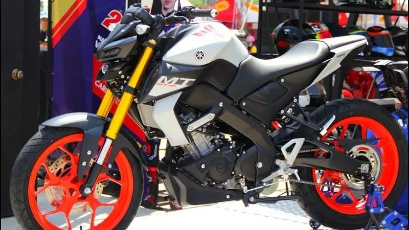 Ảnh xe Yamaha MT-15 tuyệt đẹp 32