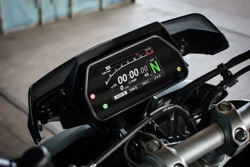 Ảnh chi tiết xe máy Yamaha MT-15 4