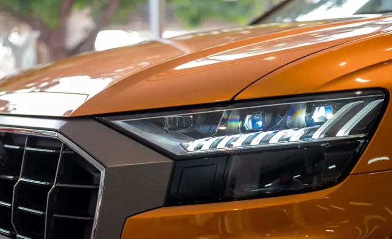 Tải hình ảnh xe Audi Q8 miễn phí 6