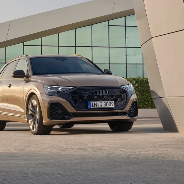 Tải hình ảnh xe Audi Q8 miễn phí 7