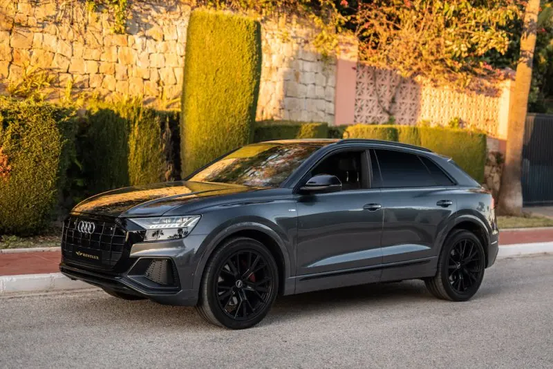 Tải hình ảnh xe Audi Q8 miễn phí 19