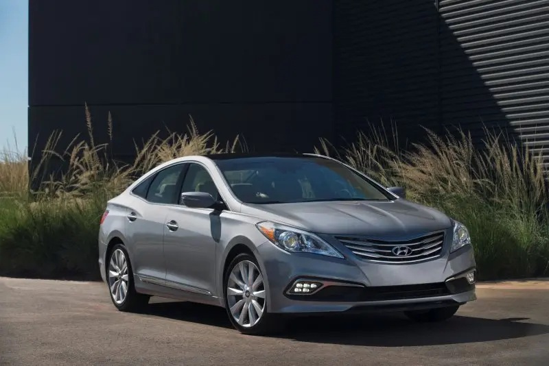 Ảnh xe Hyundai Azera phong cách đẹp lịch lãm 18
