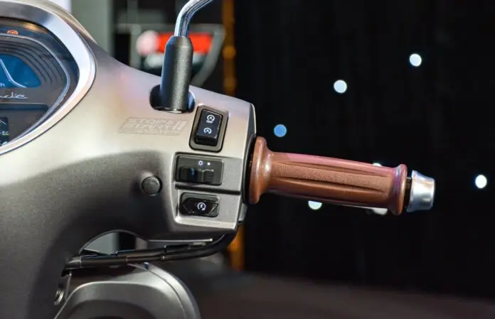 Ảnh chi tiết xe máy Yamaha Grande 2