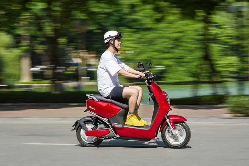 Đánh giá YADEA E3 1