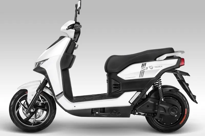 Đánh giá xe máy điện YADEA S3 1