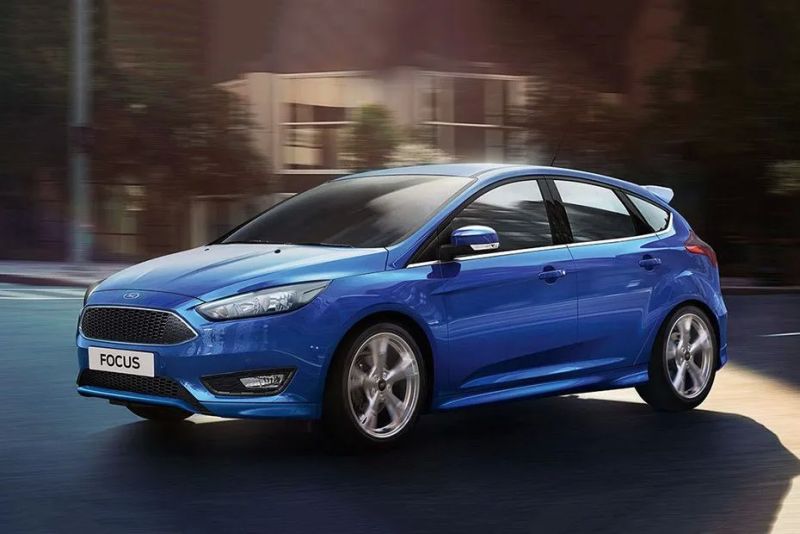 Ảnh xe Ford Focus hatchback phiên bản mới nhất 5