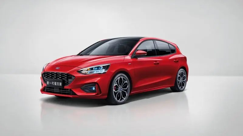 Ảnh xe Ford Focus hatchback phiên bản mới nhất 17