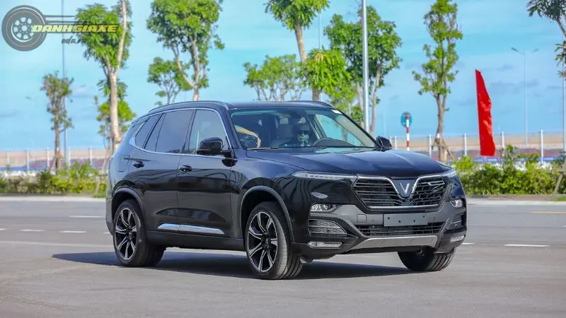 Đánh giá xe VinFast Lux SA2.0 - Thiết kế, tính năng, hiệu suất