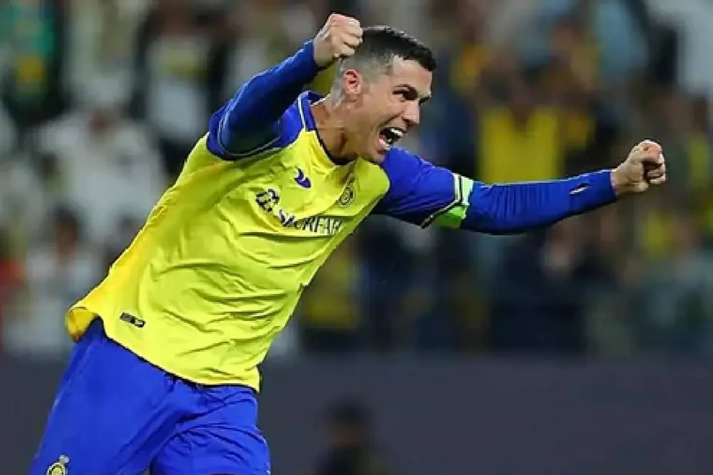 Ronaldo meme hài hước, gây bão trên mạng xã hội