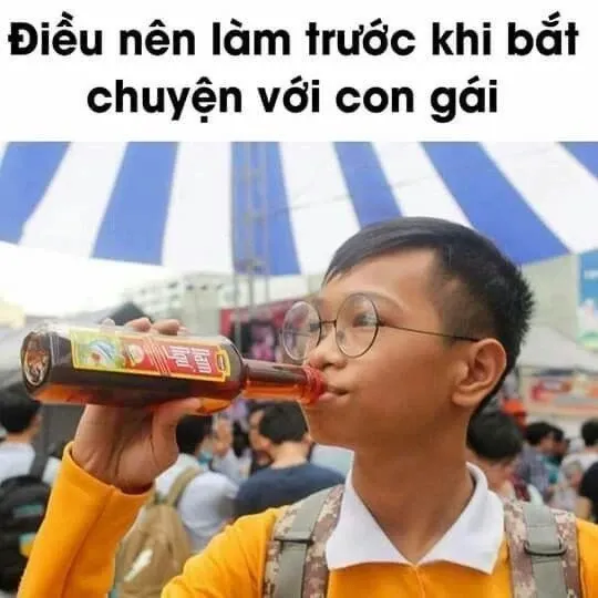 Happy birthday meme việt nam chúc mừng sinh nhật với phong cách hài hước độc đáo.