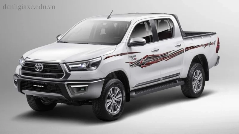 Toyota Hilux cũ vẫn là lựa chọn đáng giá cho dân mê xe