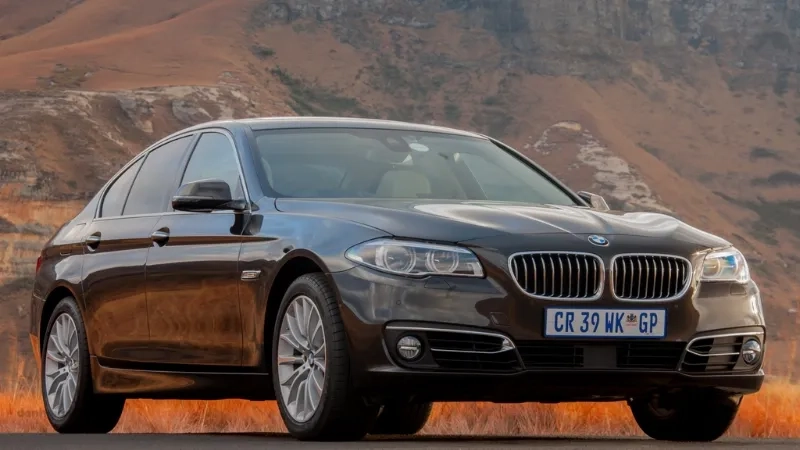 Bảng giá xe BMW 520i