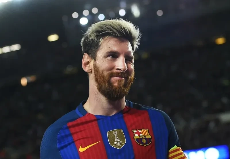 Chắc chắn bạn sẽ bật cười với messi ronaldo meme siêu hài hước!