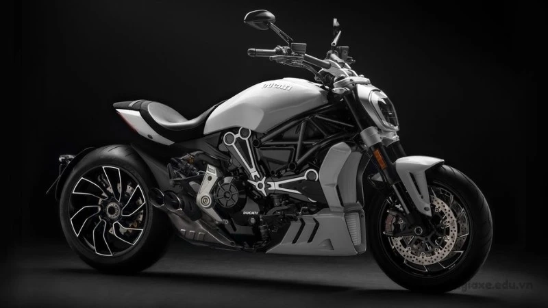 Bảng giá xe Ducati Diavel XDiavel