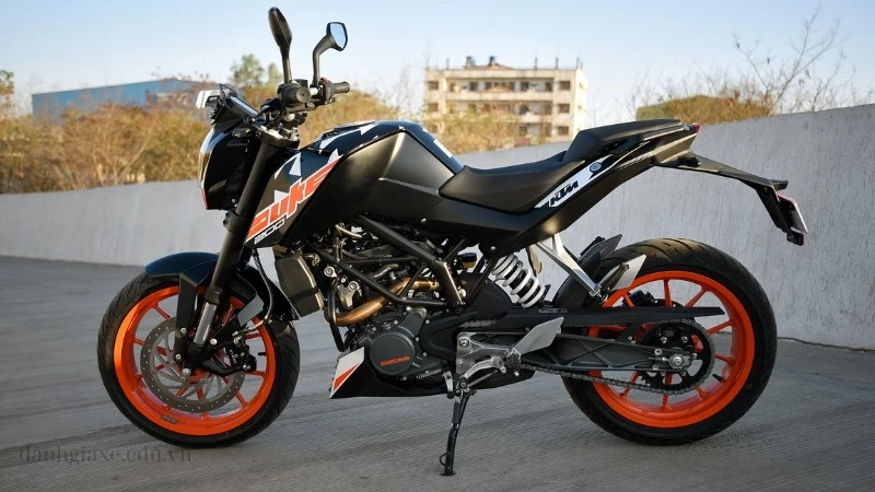 Bảng giá xe KTM Duke 200