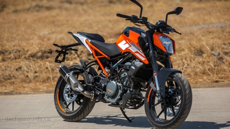 Bảng giá xe KTM Duke 250