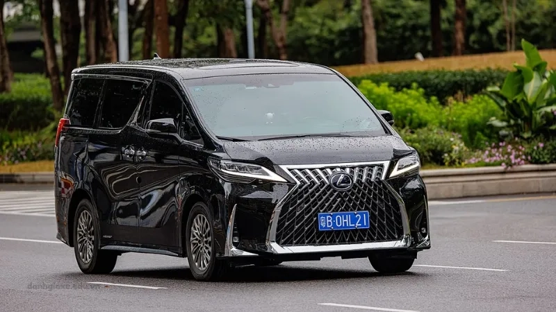 Bảng giá xe Lexus LM300h