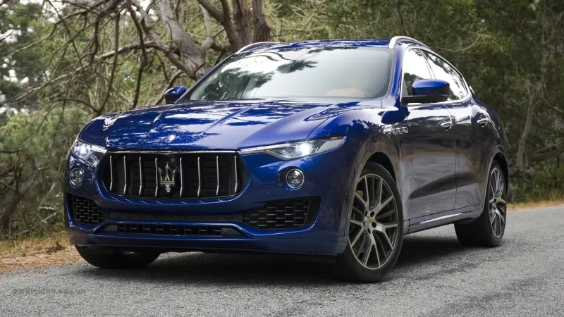 Bảng giá xe Maserati Levante