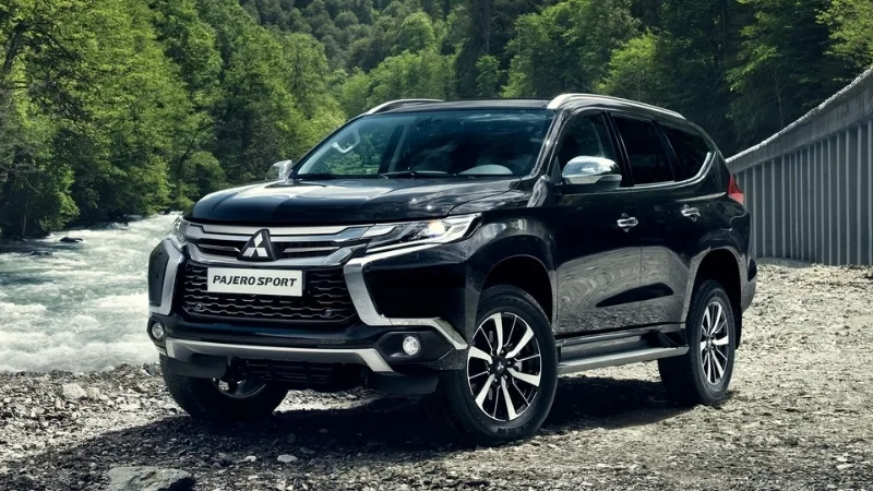 Bảng giá xe Pajero Sport