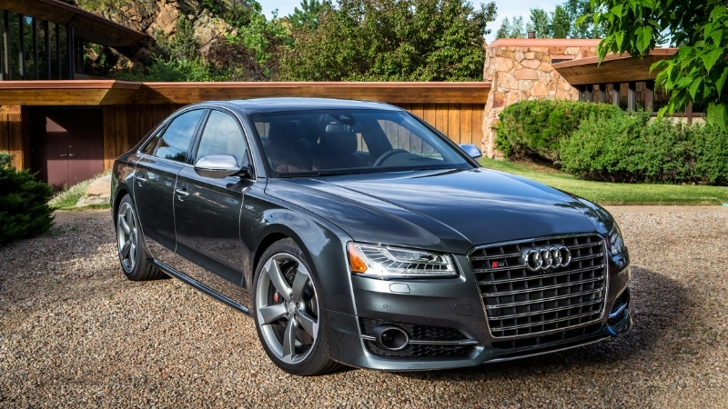 Bảng giá xe Audi S8