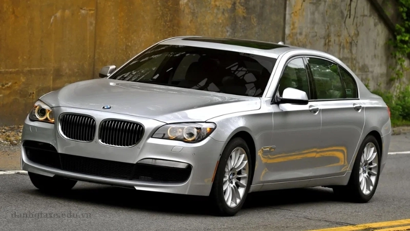 Bảng giá xe BMW 740Li