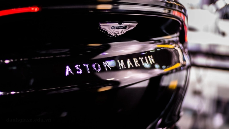 Kiểm tra kỹ nếu mua xe Aston Martin cũ