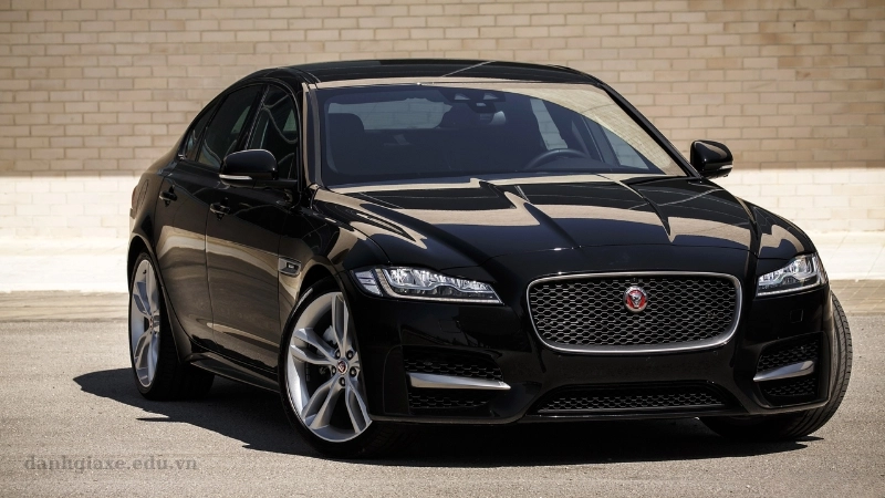 Bảng giá xe Jaguar XF