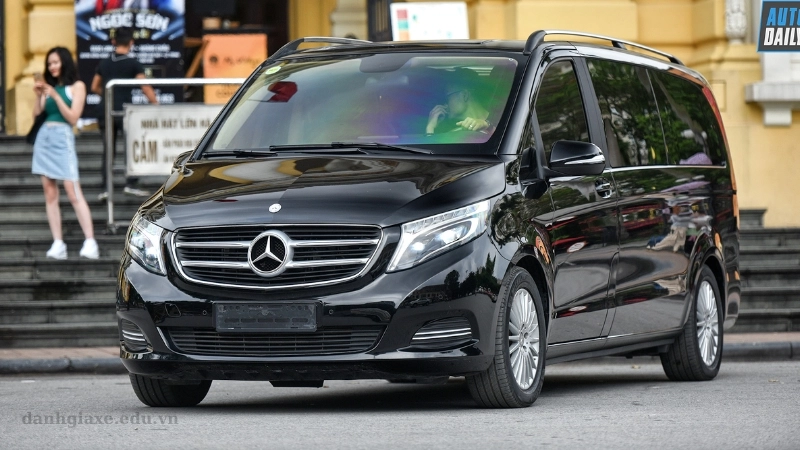 Bảng giá xe Mercedes V250