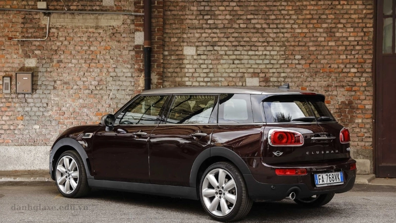 Bảng giá xe Mini Clubman