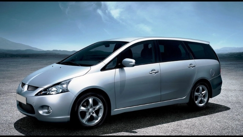 Bảng giá xe Mitsubishi Grandis