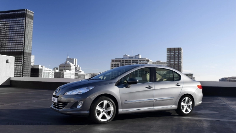 Bảng giá xe Peugeot 408