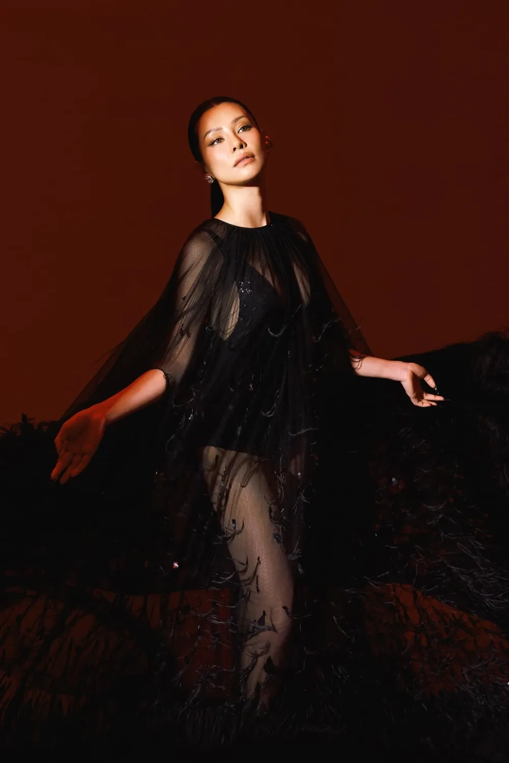 Nội dung phản ánh xã hội trong Cấm Đoán Bùi Lan Hương