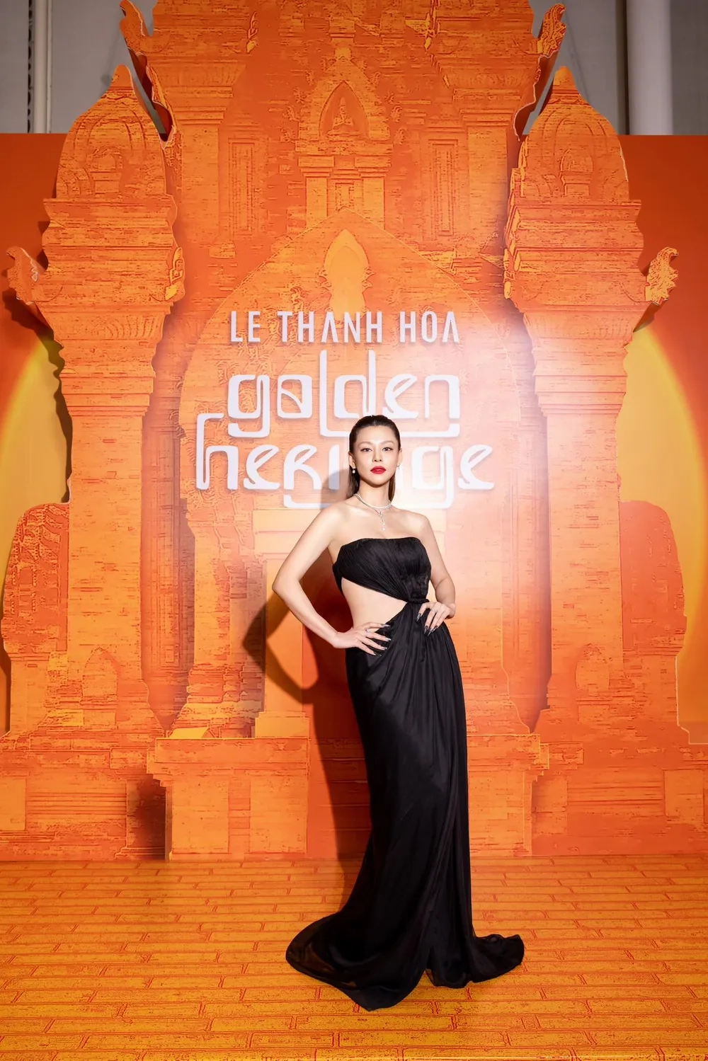 Khán giả thắc mắc Bùi Lan Hương là ai