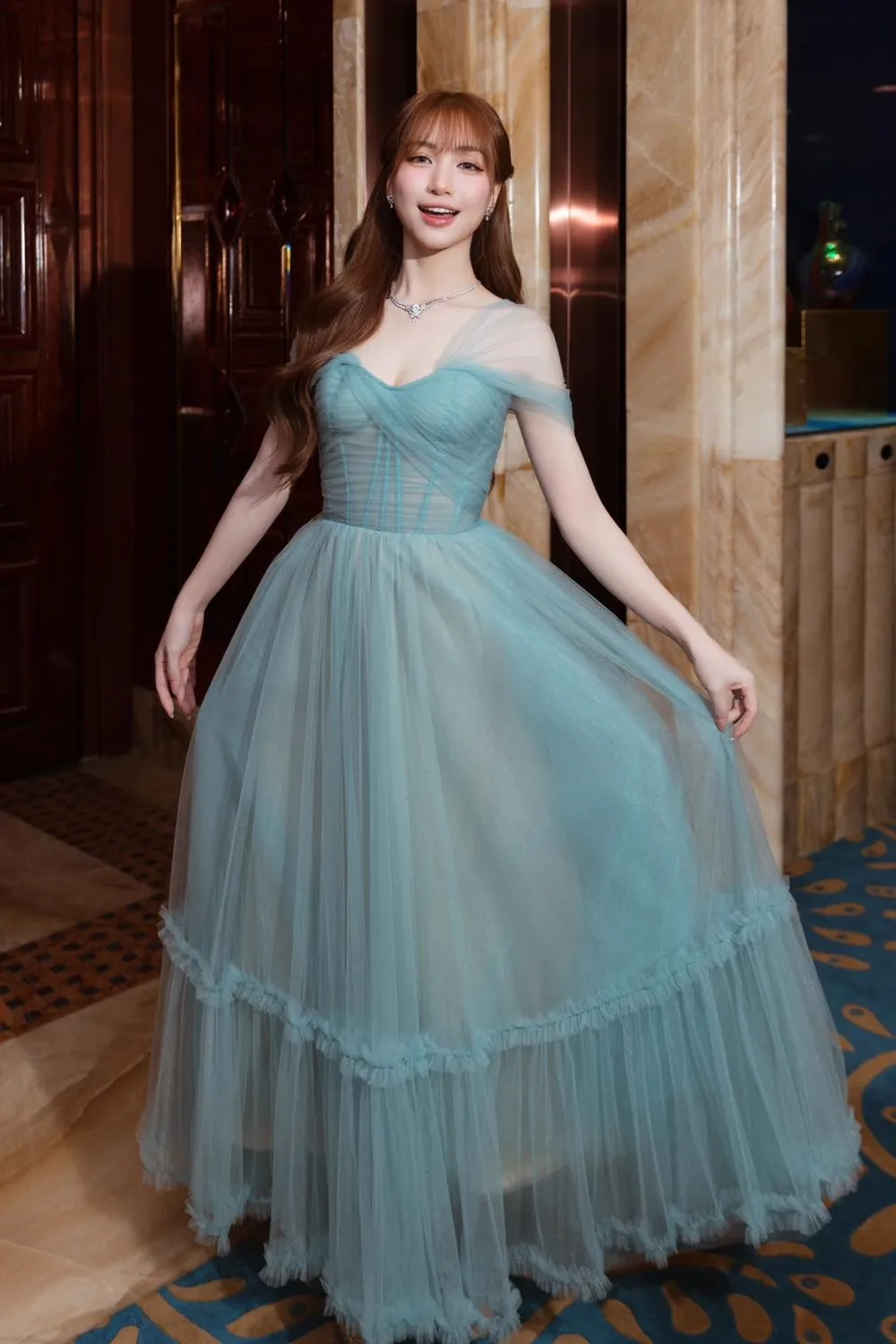 Khám phá quê của Hòa Minzy gây bất ngờ