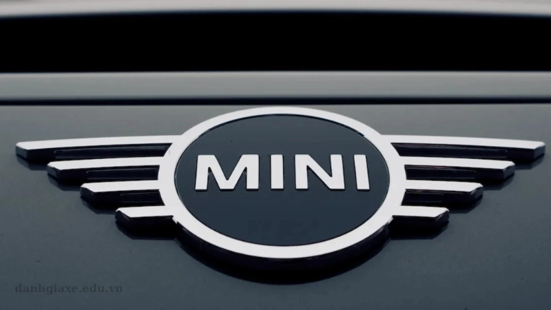 Kinh nghiệm cần nhớ khi mua xe Mini Cooper