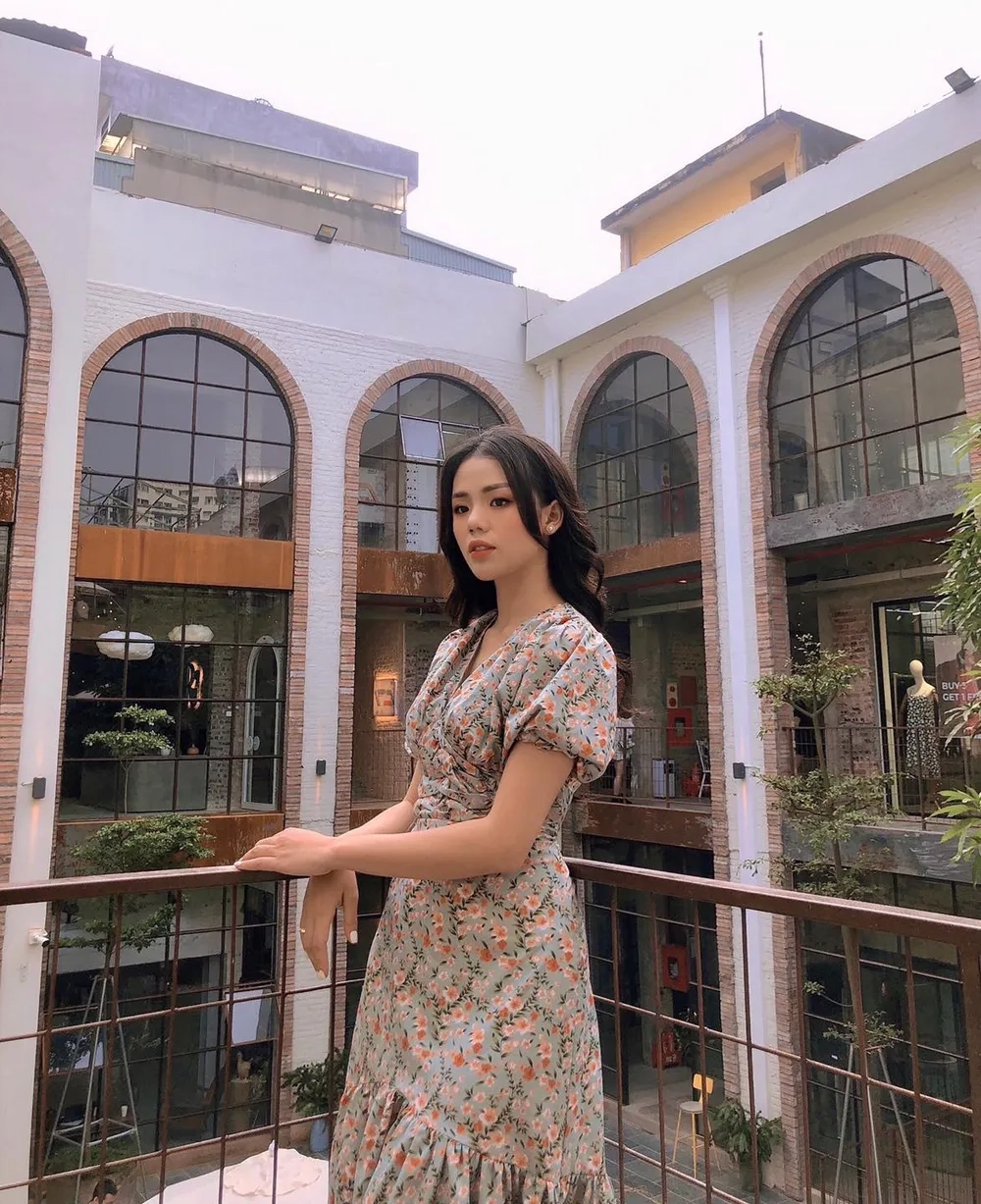 Chiều cao chuẩn của nữ ca sĩ Nguyễn Hương Ly chiều cao