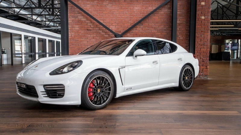 Bảng giá xe Porsche Panamera