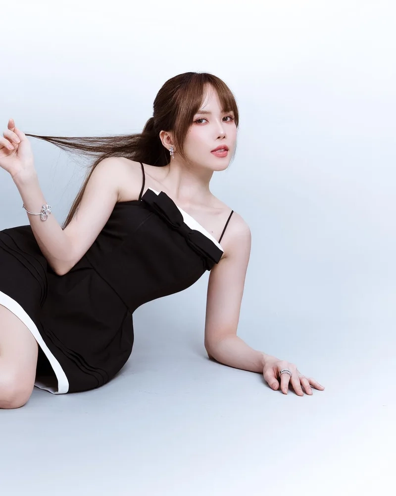 Cập nhật Thiều Bảo Trâm trắng da bí quyết làm đẹp