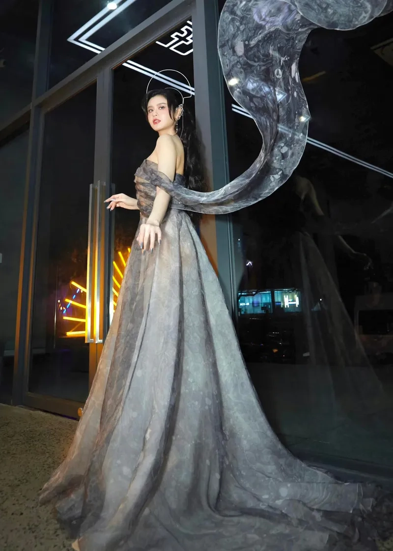 Những ca khúc gắn liền với bài hát của Trương Quỳnh Anh