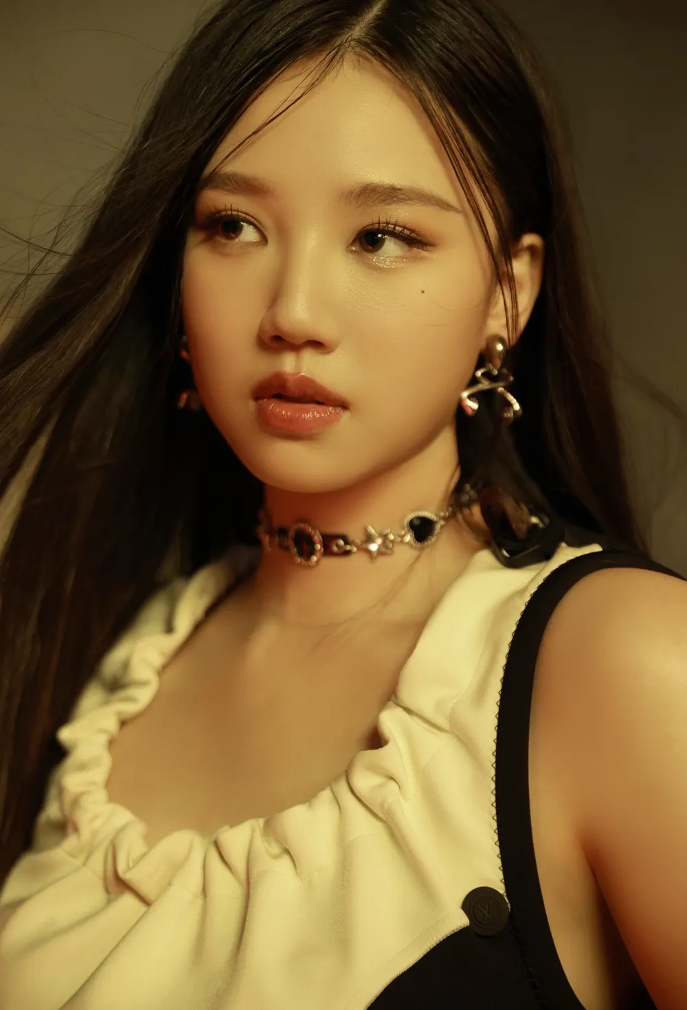 Khám phá chất giọng ngọt ngào của Amee karaoke