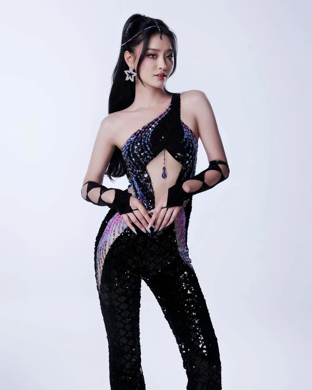 Từng đạt Bùi Khánh Linh Á hậu 3