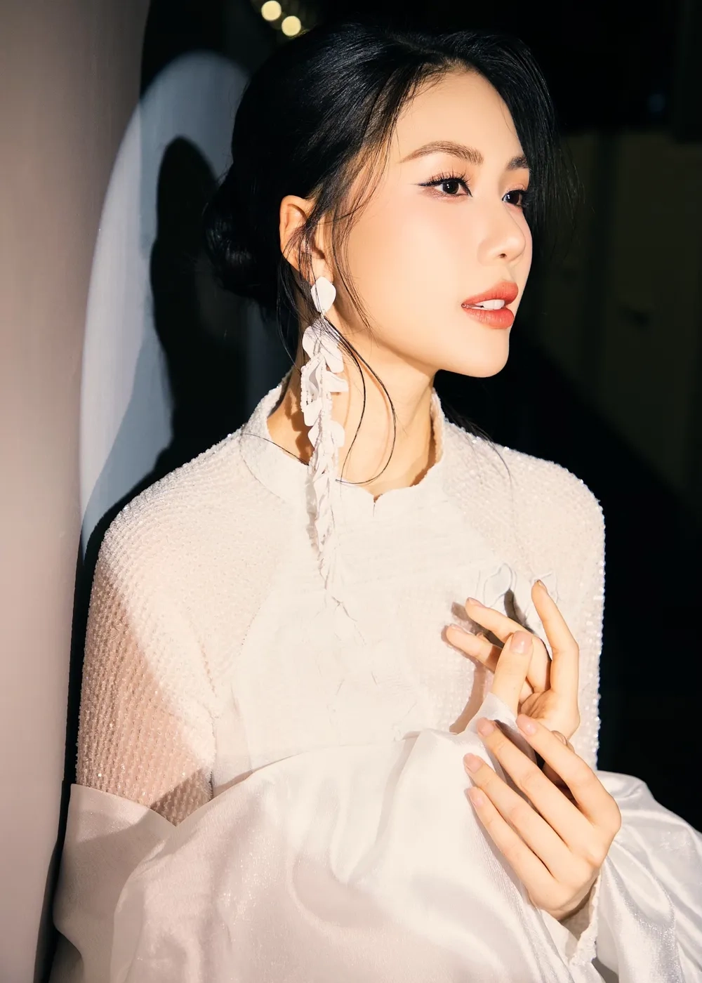 Tìm hiểu hành trình của hoa hậu Bùi Quỳnh Hoa